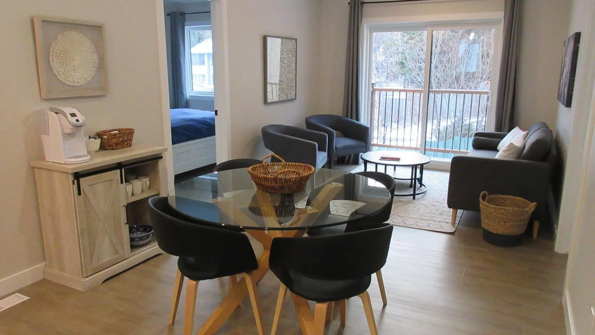 Mountain View Bed & Breakfast Banff Canada