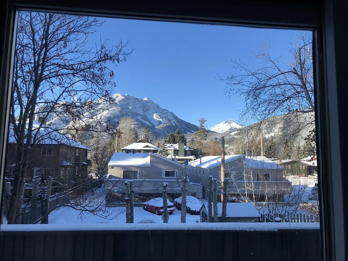 Mountain View Bed & Breakfast Banff Canada